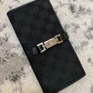 Gucci wallet